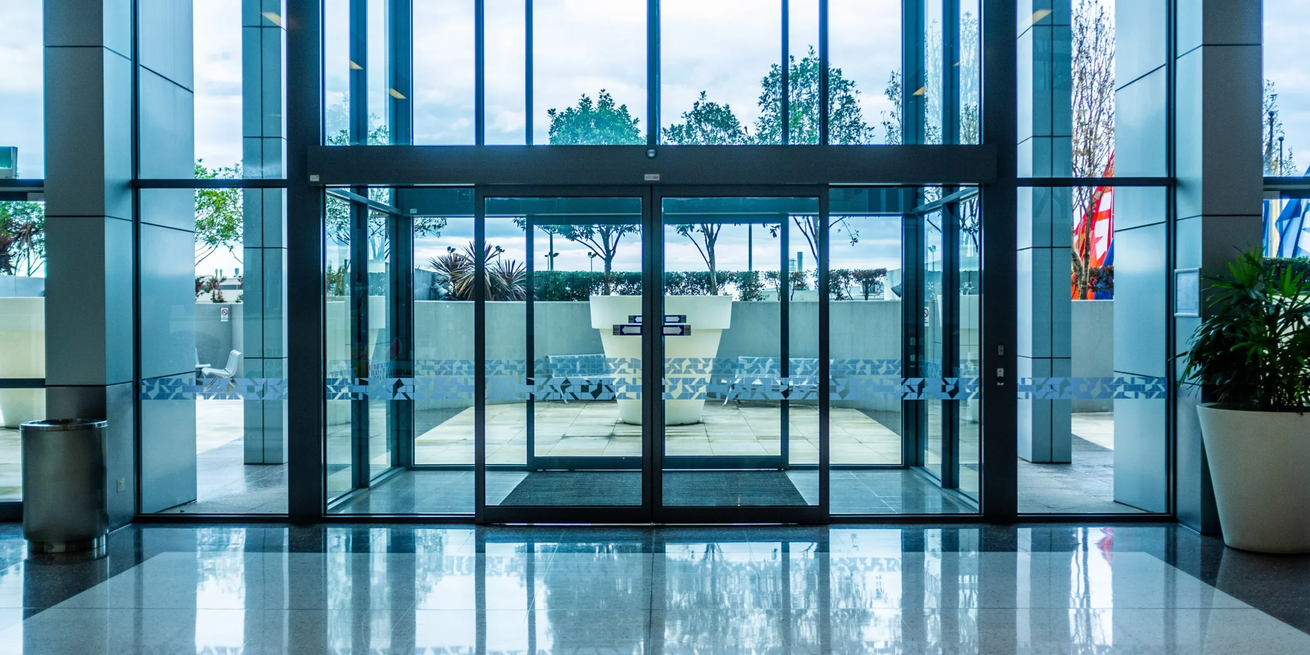 Cam Kapılar ve Duşakabin Camları banner