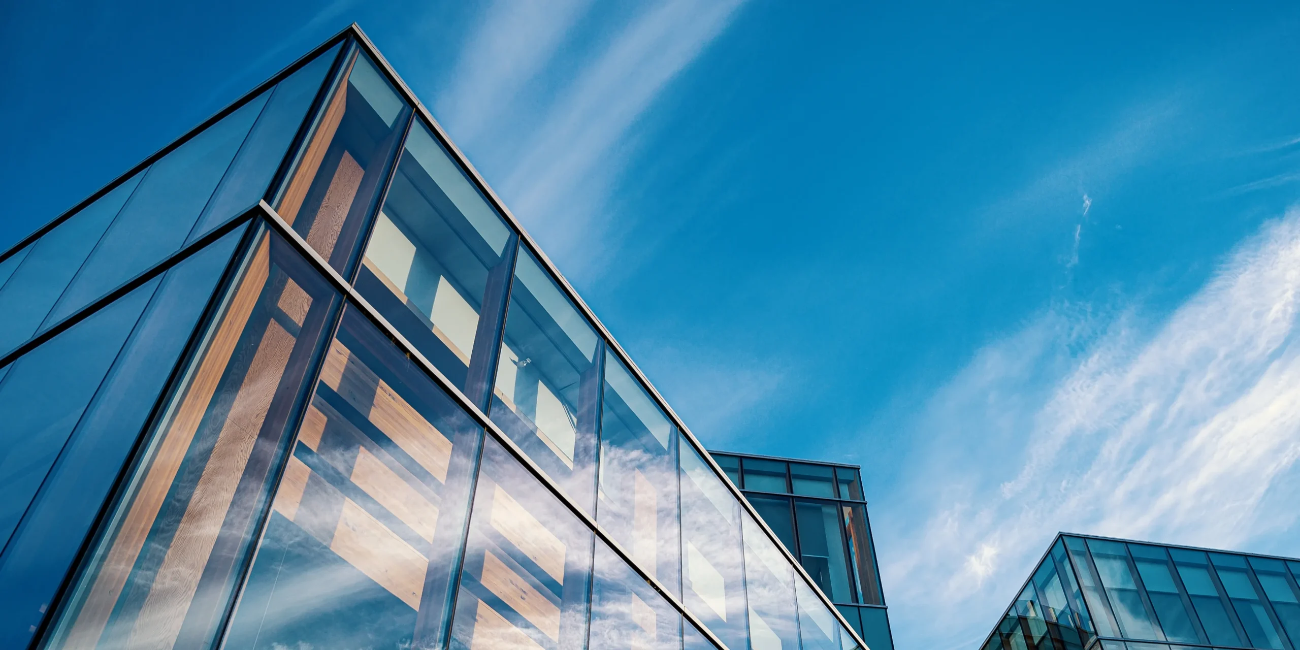 Temperli Camlar low e banner